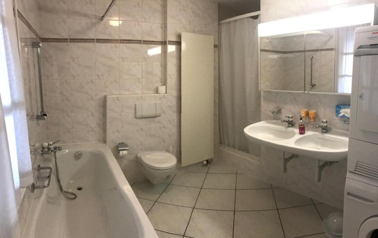Atelier 67 Bed & Breakfast Obersaxen Eksteriør bilde
